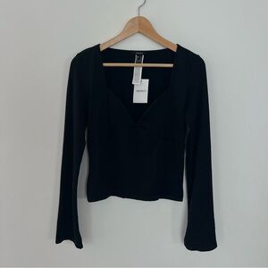 5/$40 Black long sleeve top size L new with tags